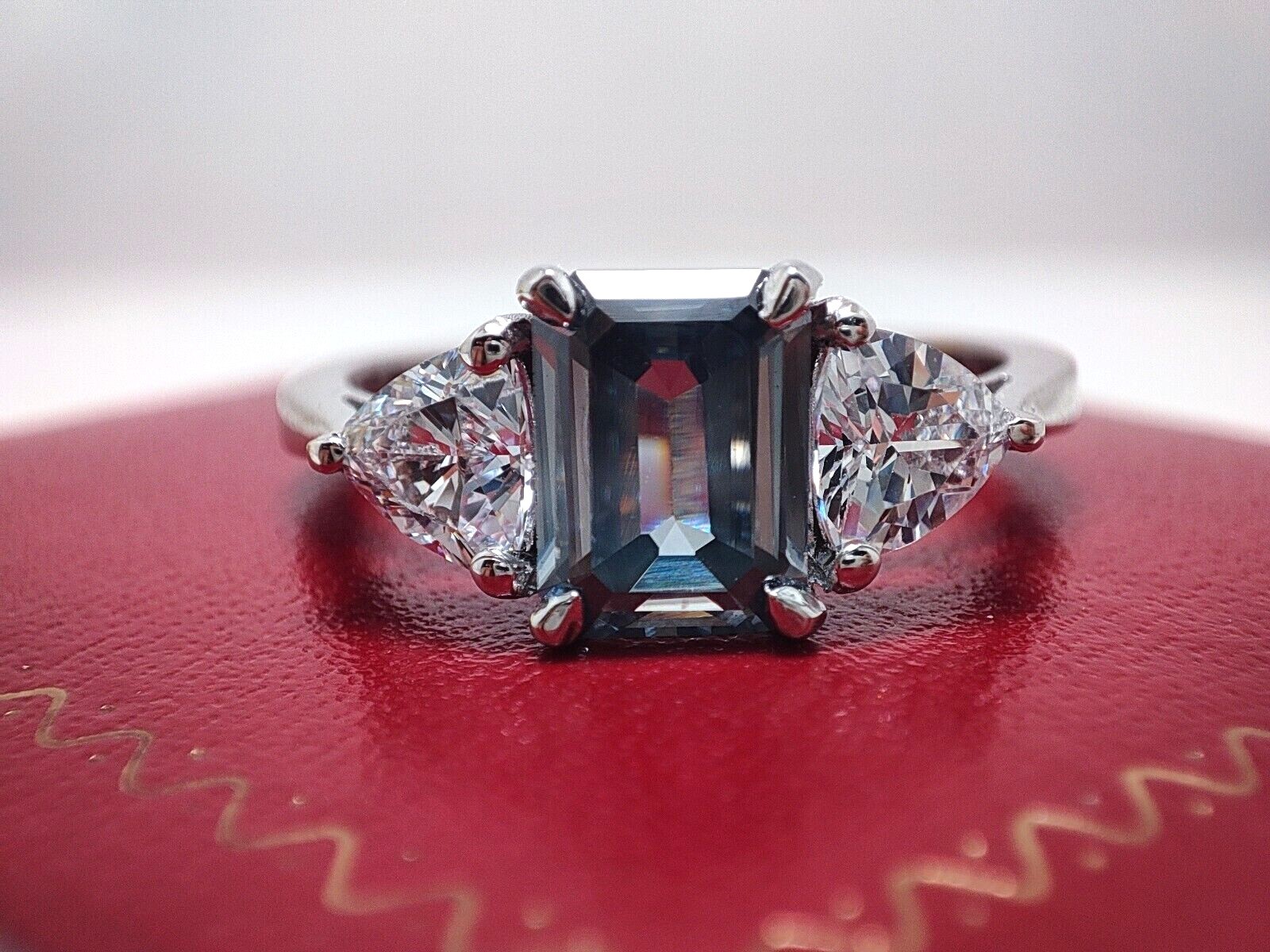 925 Starling Silver Ring, 8×6 mm Gray Emerald Cut Moissanite Anniversary Gift