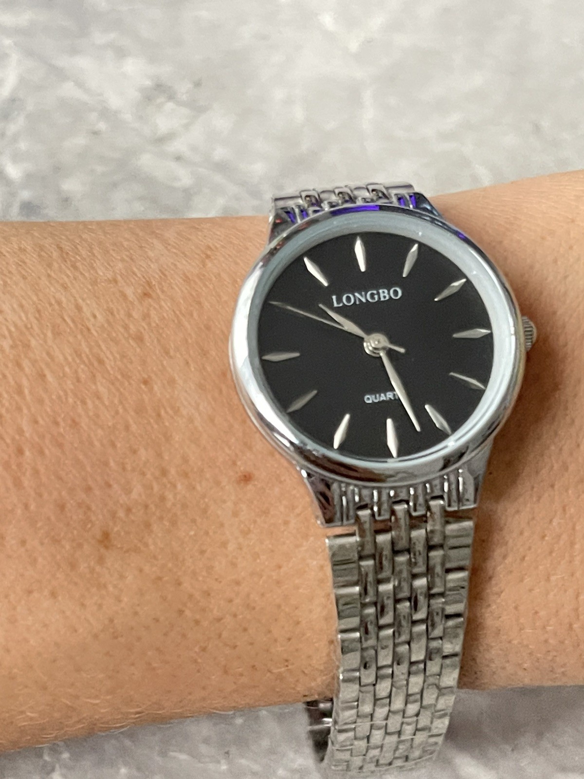 Longbo watch 80302L Silver Tone Bracelet Black Face Unisex AS19 Casual