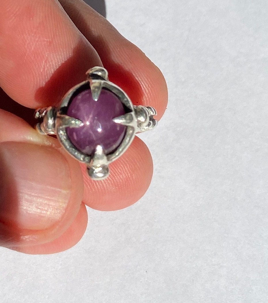 Star Sapphire Ruby Ring-size 7.5- Stone is untreated 12x10mm–& not man made!
