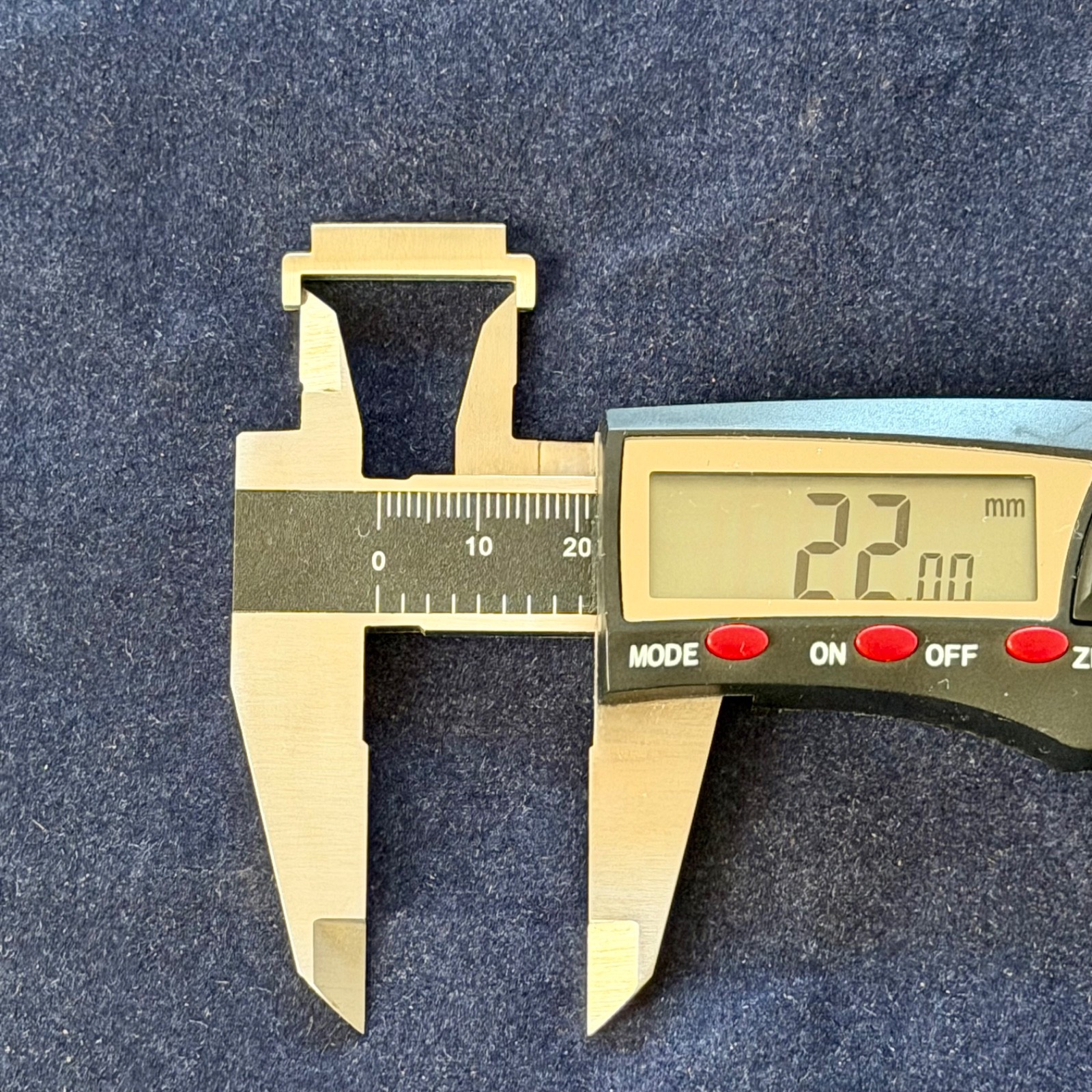 22mm Strap Adapter for 20mm Watch Lugs Quick Release Stainless Steel Brushed