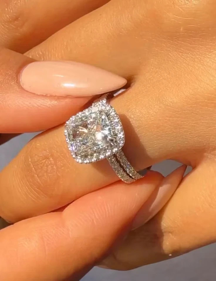2.80 Ct Cushion-Cut VS1 Lab Grown Diamond Halo Bridal Wedding Set 14K White Gold