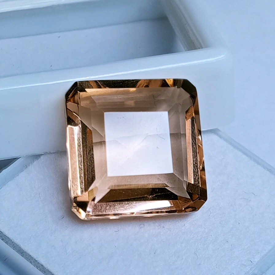 Square Cut Madagascar 10-12 Ct Natural Morganite EGL Certified Loose Gemstone