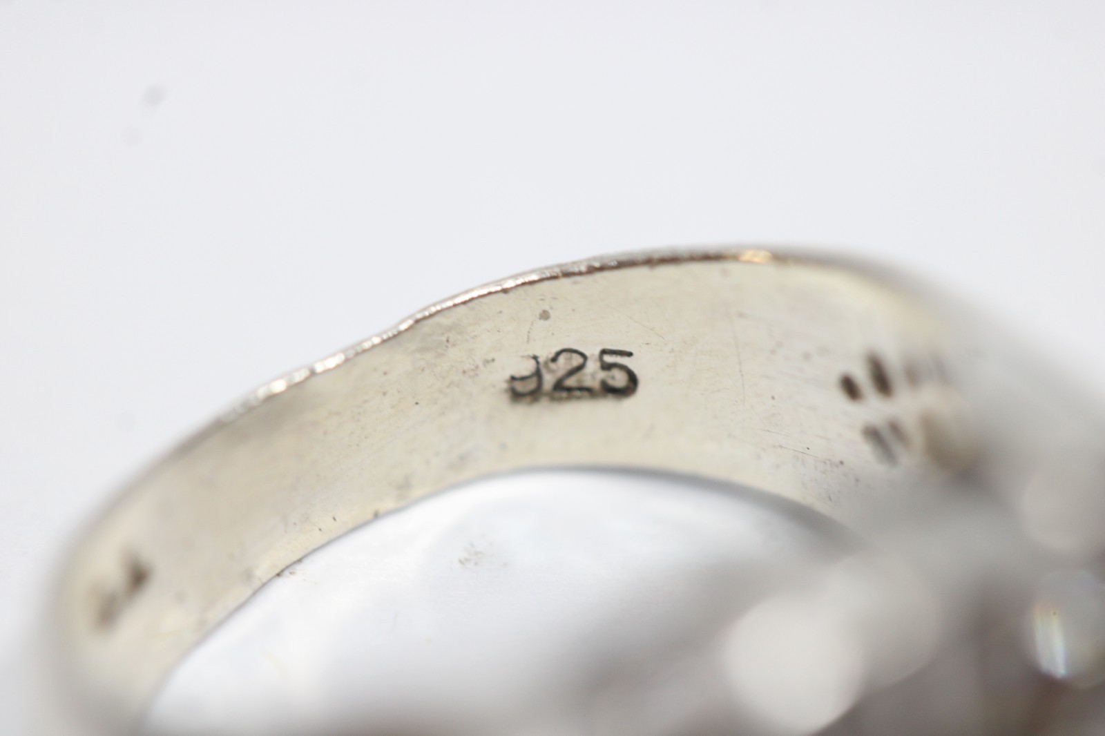Beautiful 925 Sterling Silver CZ Cocktail Ring Size 7 Signed C.L.