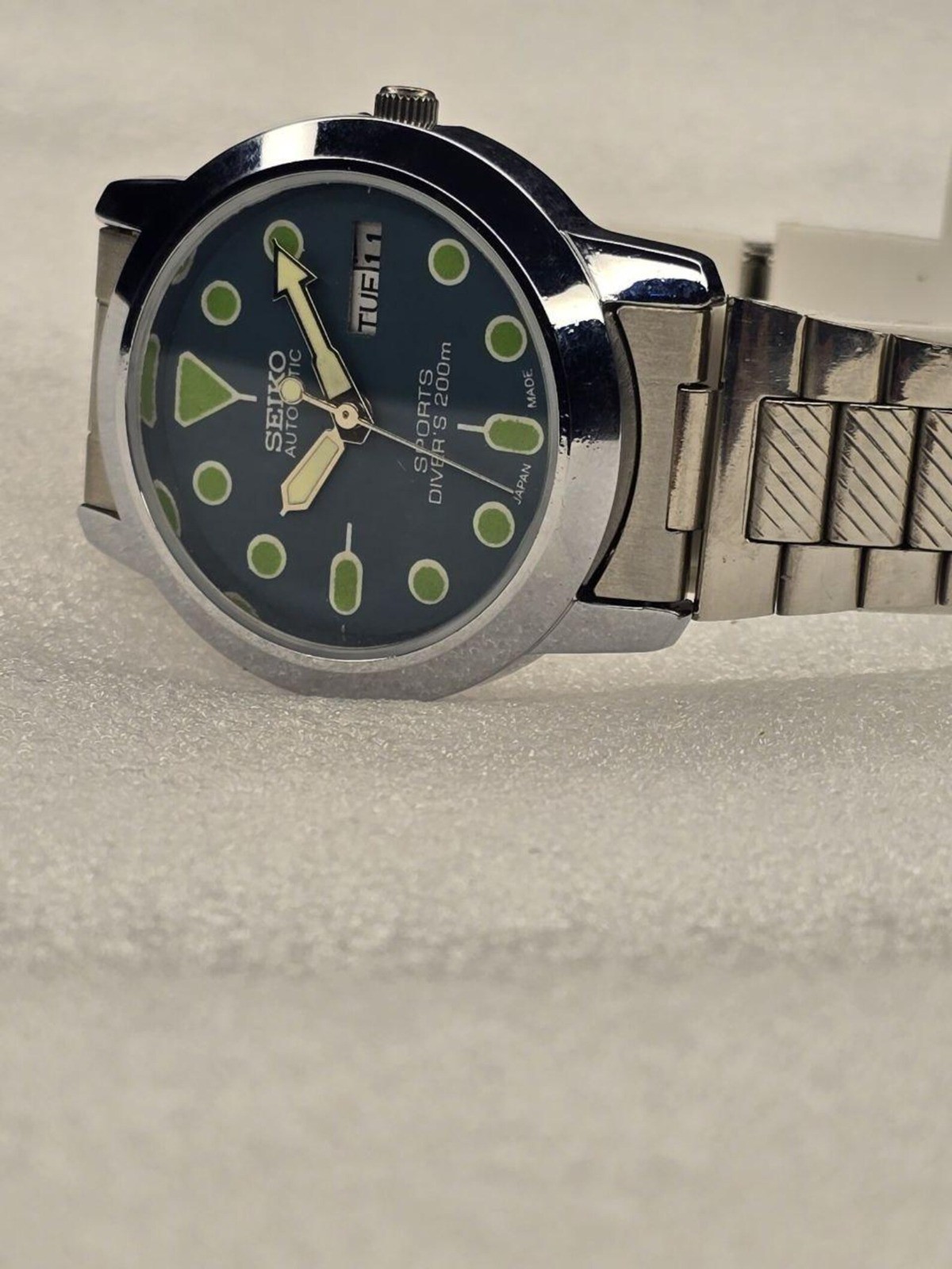 Vintage Refurbished Seiko Automatic Green Classic D/D Men’s WristWatch 36MM