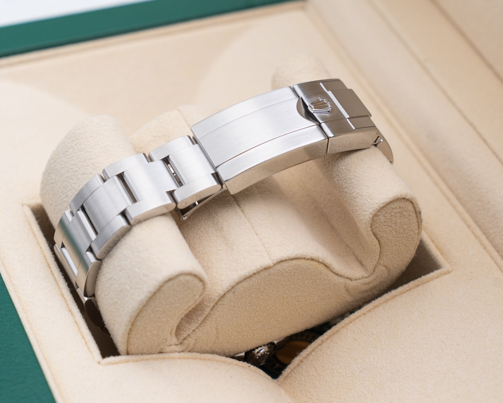 Rolex Explorer II 42mm 216570 Polar 2019