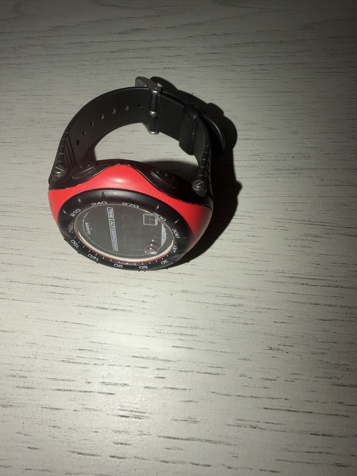 Suunto Vector New Battery Mens Digital Watch 51MM 8.5″ Black And Red Finland