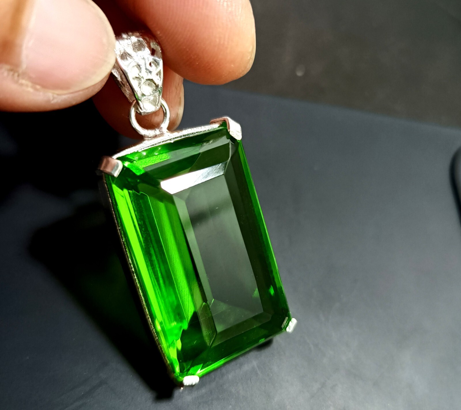 Certified Natural 70.45 Ct Brazilian Emerald Green Topaz Pendant Loose Gemstone