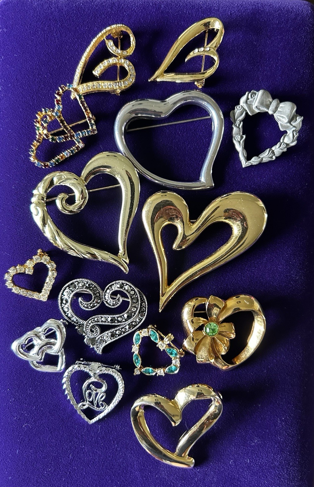 Large Lot Vintage Heart Valentine’s Brooches Inc. Gerry’s Longaberger PD