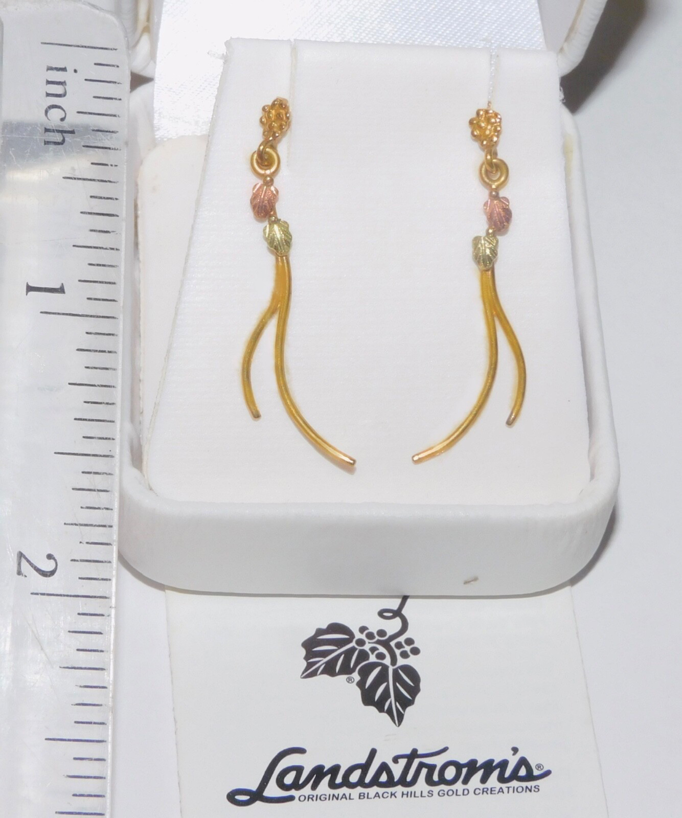 Black Hills Gold 10k Landstrom’s Fancy Long Drop Leaf Earrings