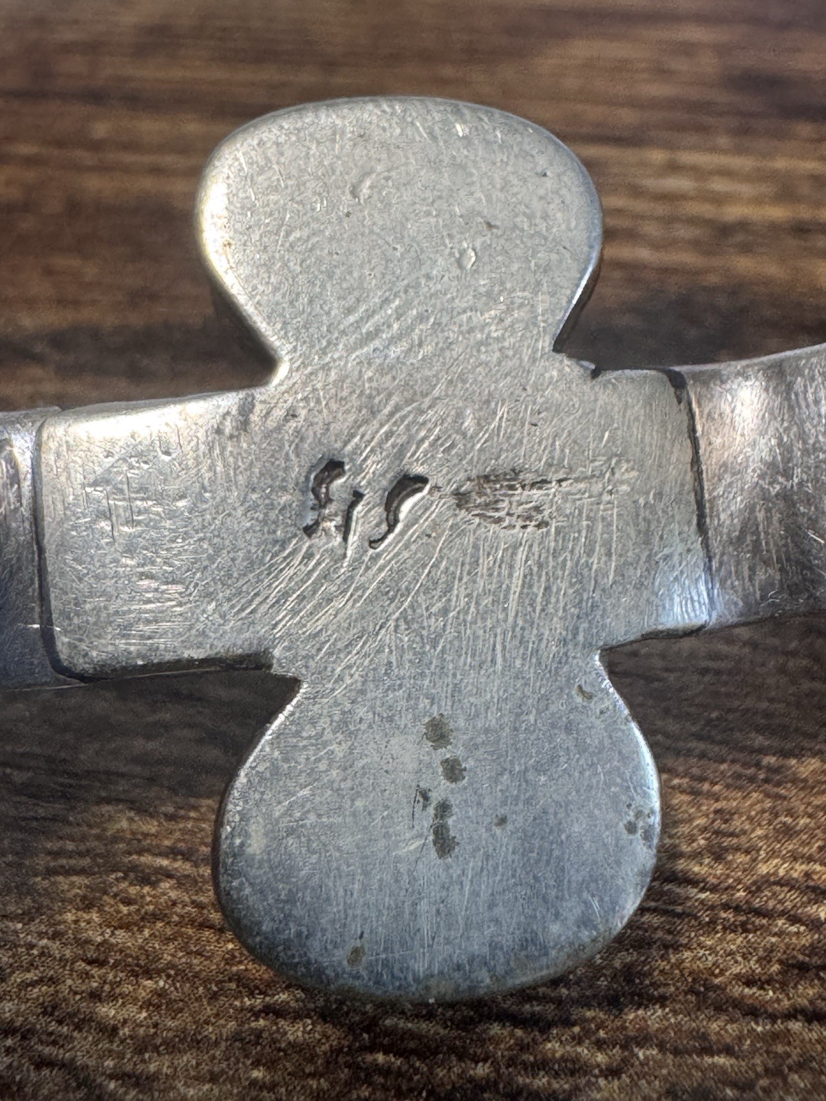 Silver Carinated Turquoise Cuff Bracelet Chiseled – 50g – Early Vtg Southwestern