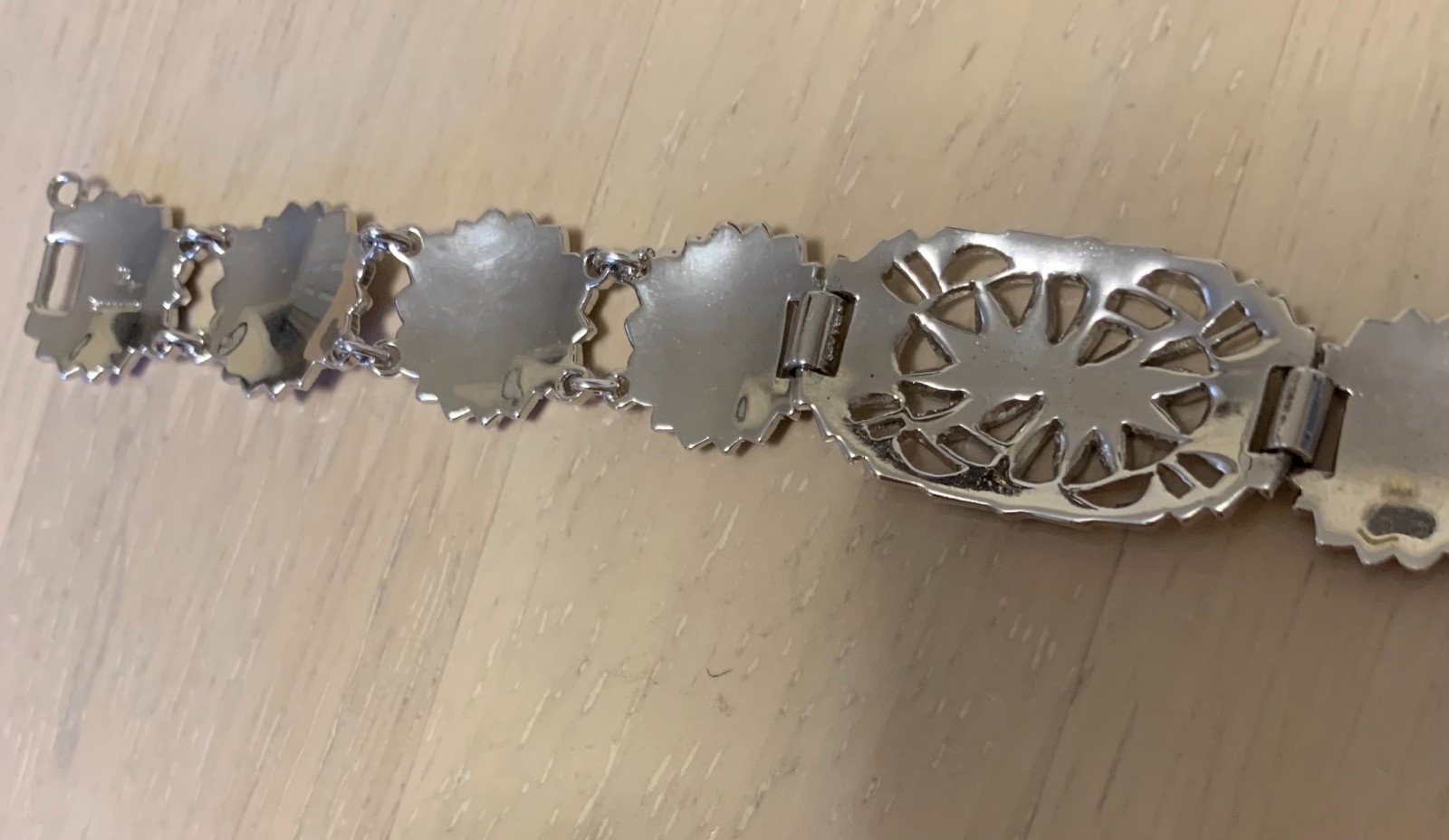 Sterling Silver Link Tennis Bracelet 29 Grams 7.5″ Starburst Design