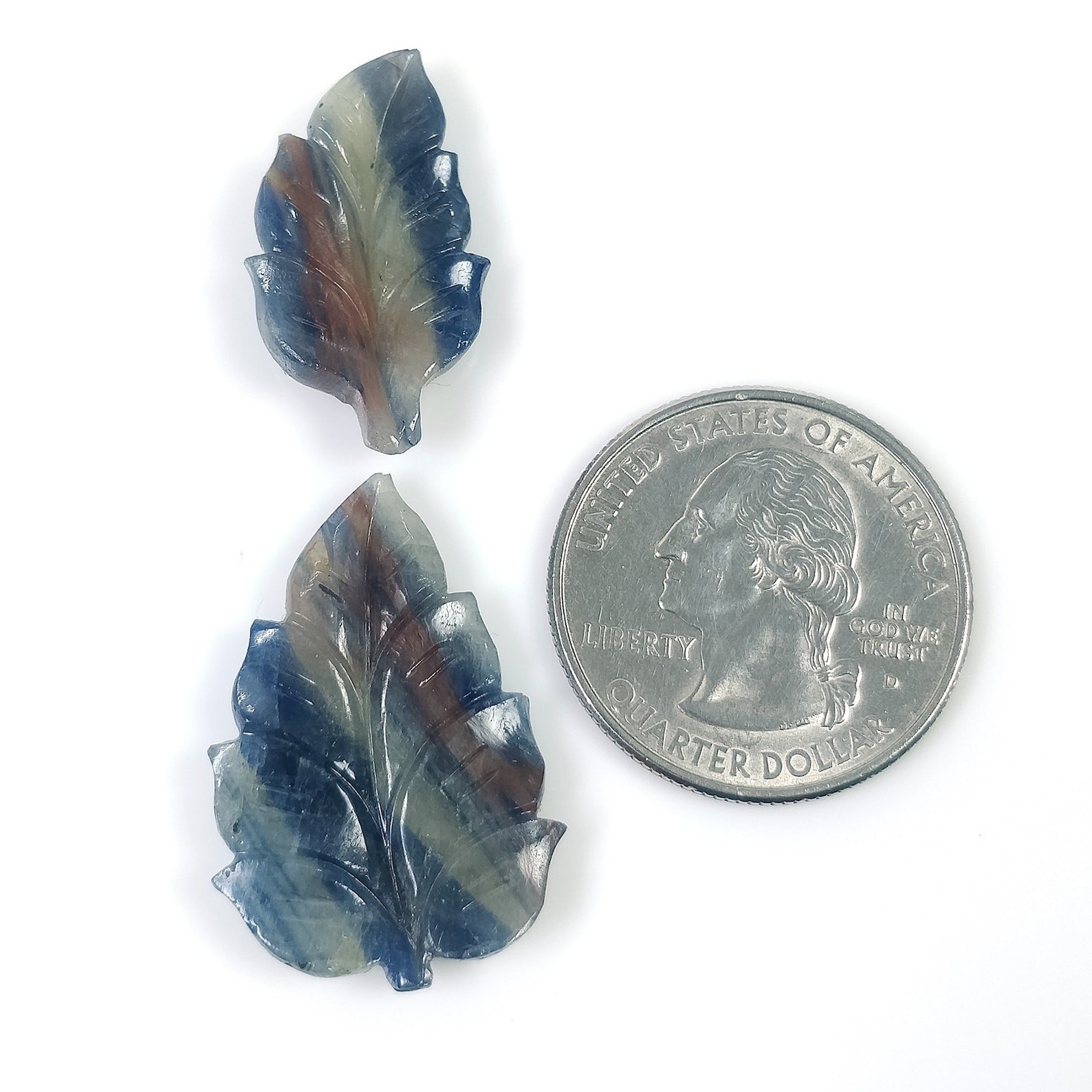 31.86cts Multi Sapphire Natural Gemstone Bi-Color Leaf Carving 25*14mm – 29*20mm
