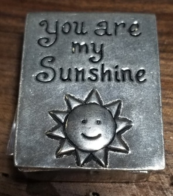 Basic Spirit Sunshine Wish Box with Sun Necklace