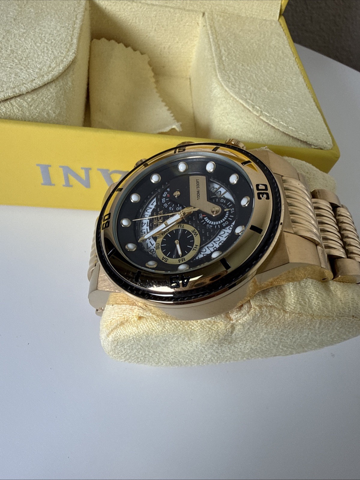 Invicta S1 Rally 25282 Men’s Chronograph Watch – Gold/Black 51mm W/ Box