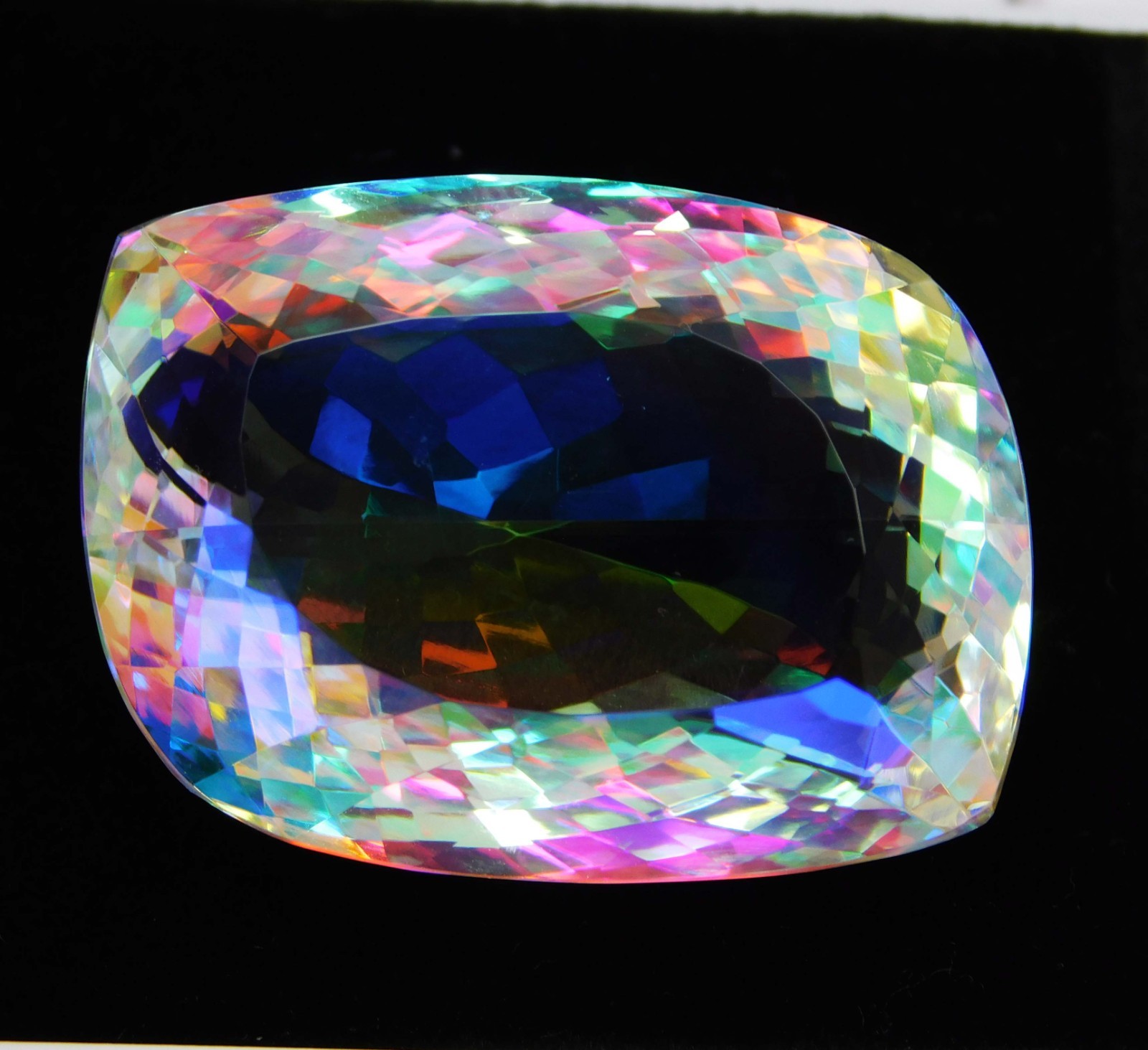 Flawless Natural Mystic Quartz 97.70 Ct Certified Rainbow Fancy Loose Gemstone