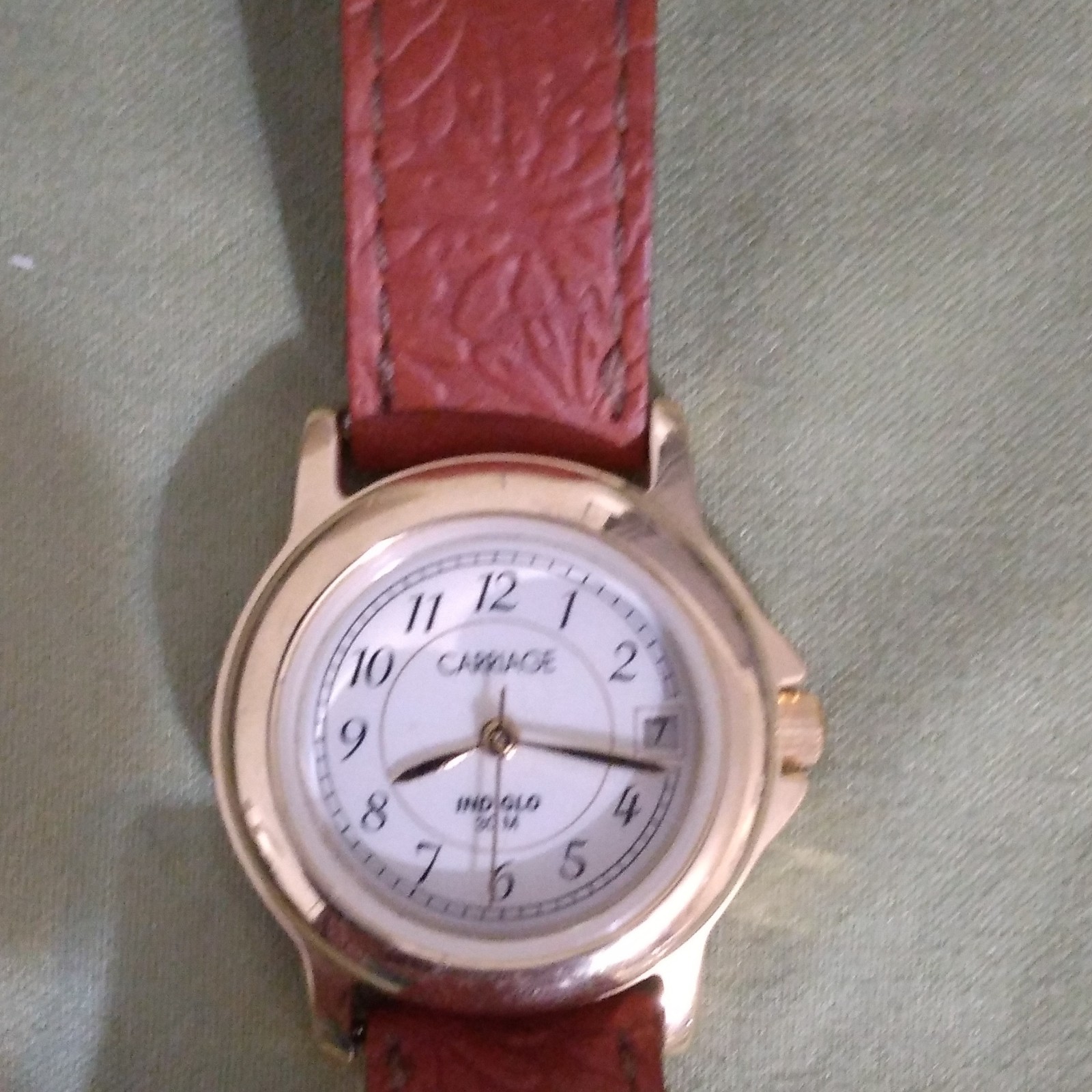Timex Carriage Women’s Quartz Analog Date Gold Tone Brown Leather 25mm 30m