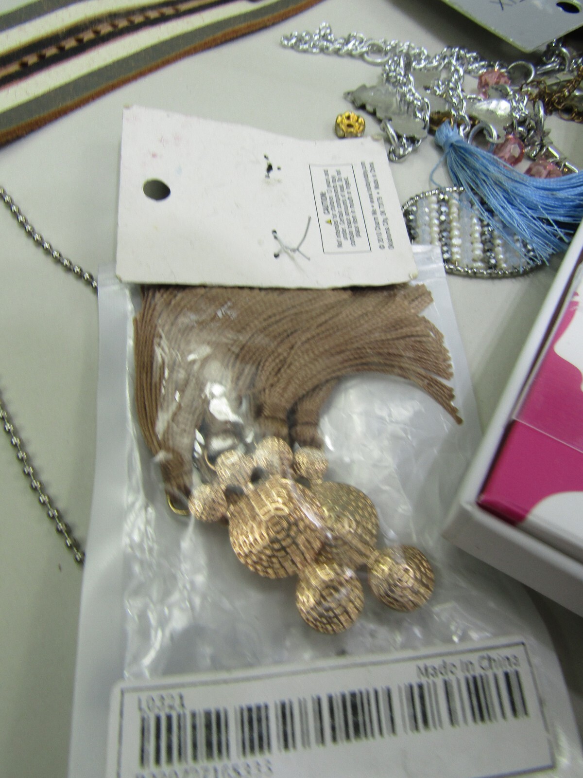 Jewelry Necklaces Earrings Studs Hoops Dangle Rings Bracelets Pins Mixed Lot
