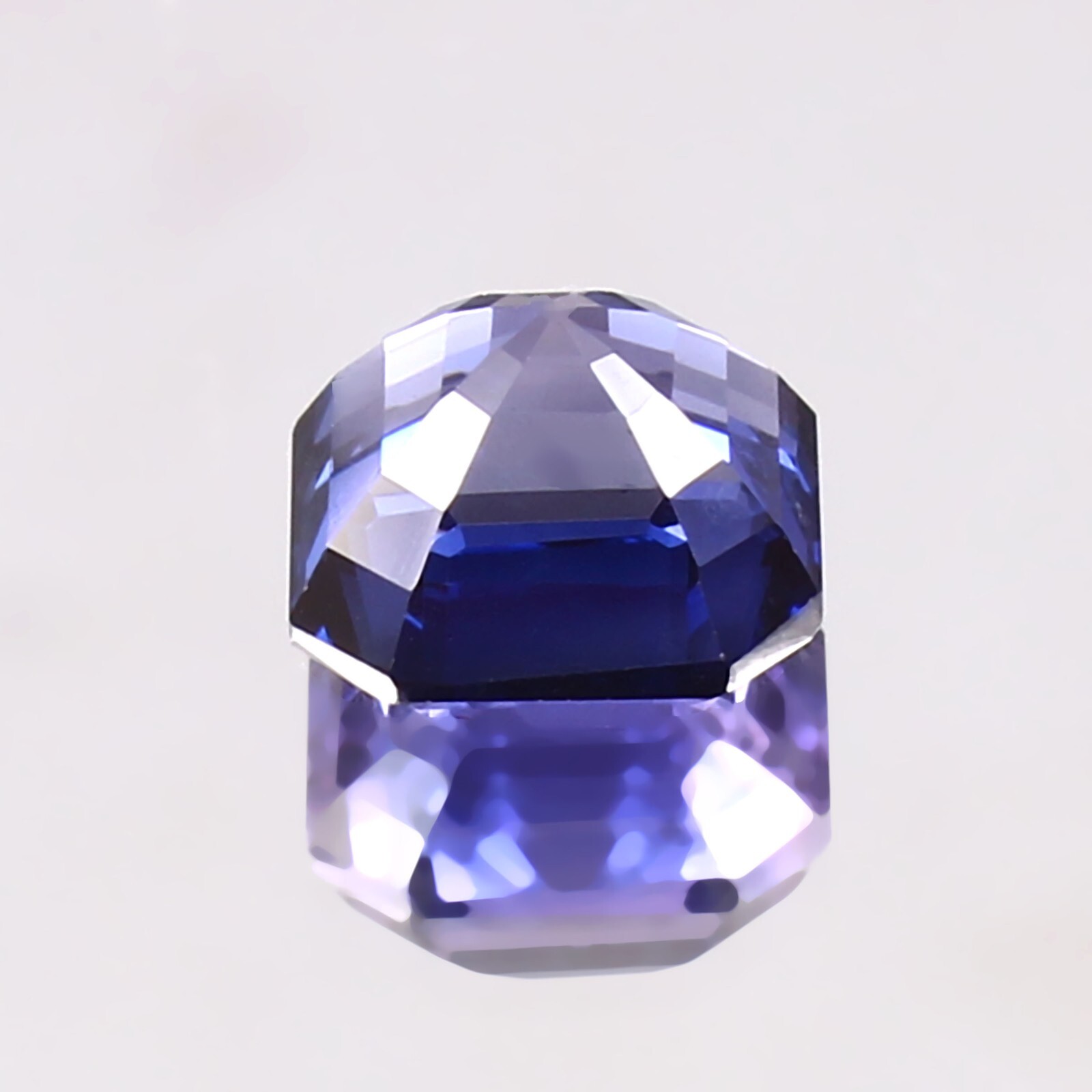 AAA Flawless Color Shifting Purple Sapphire Loose Asscher Cut Gemstone 8.40Ct