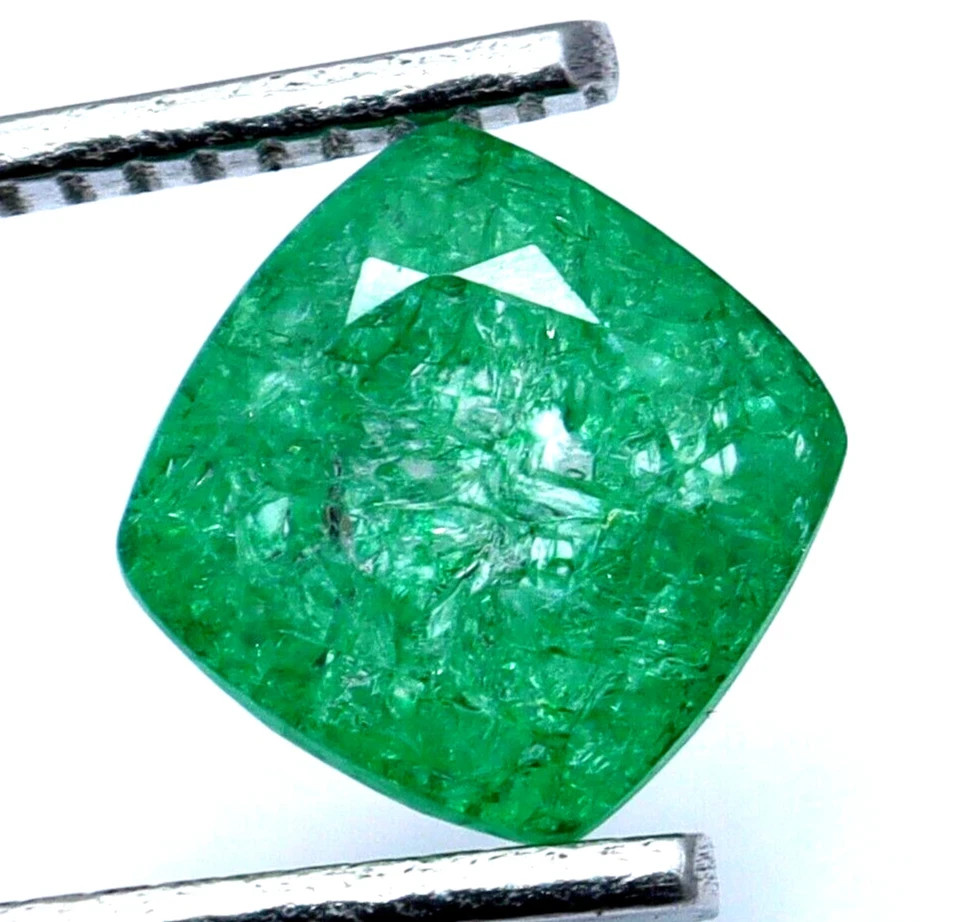 Natural Colombian Emerald Cushion Cut 5.55 Ct Certified Green Loose Gemstone