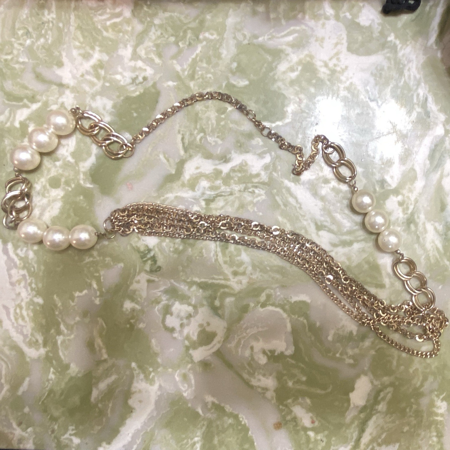 Gold Tone Cable Chain Necklace White Round Pearl Beaded Style