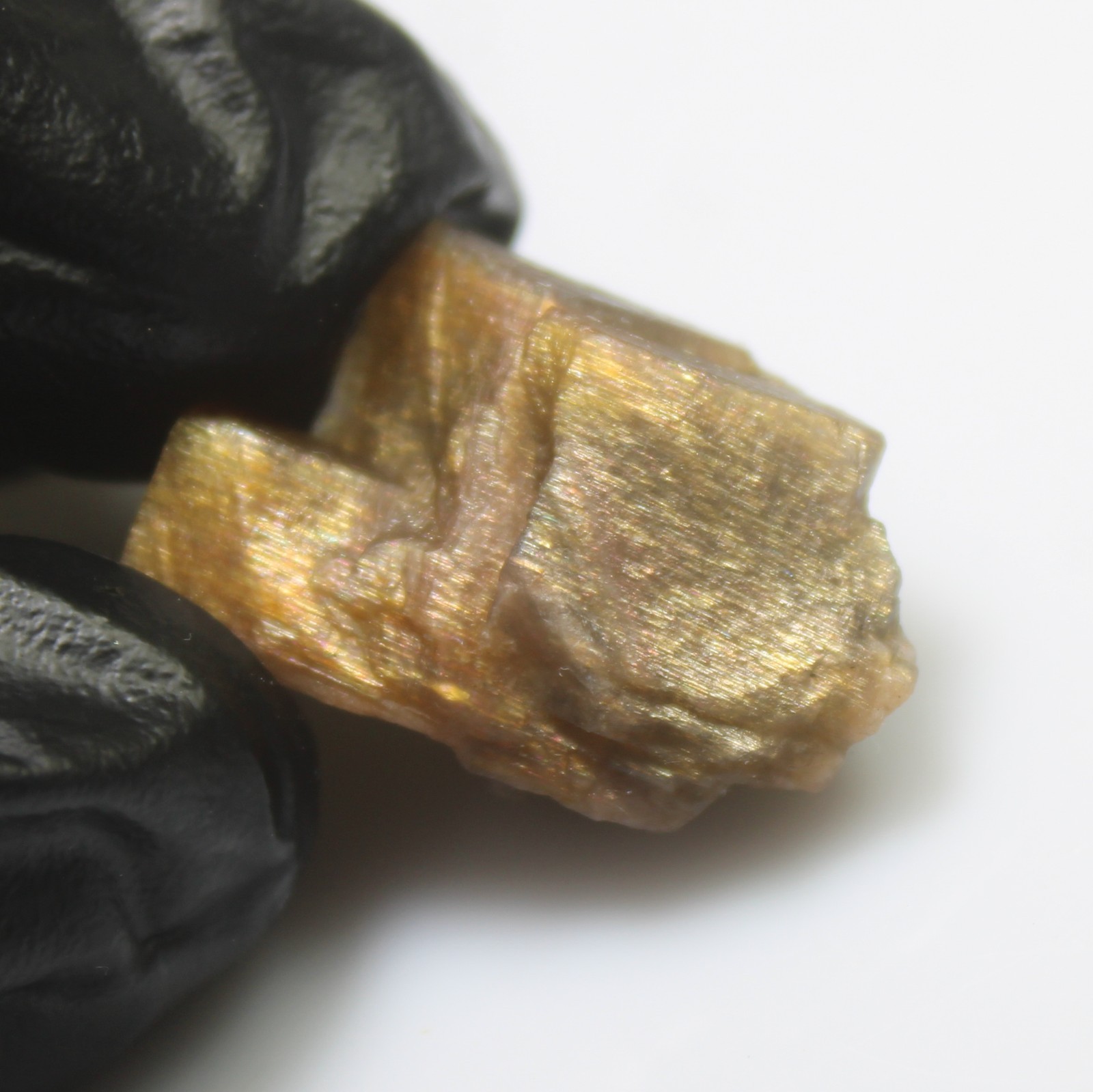Natural Orange Sunstone Raw Piece In Rough Shape 28.00 Carats 25x16x11 mm Size