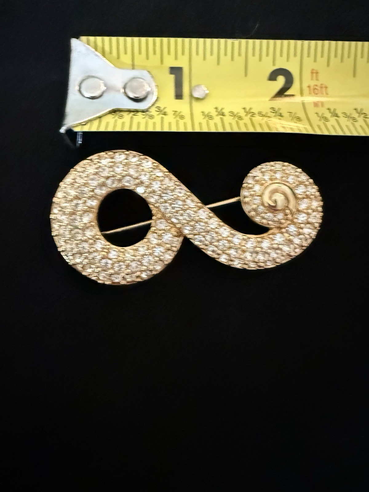 Swarovski Clear Crystal Rhinestone Pavé Swirl Brooch Pin Metal 2 in Art