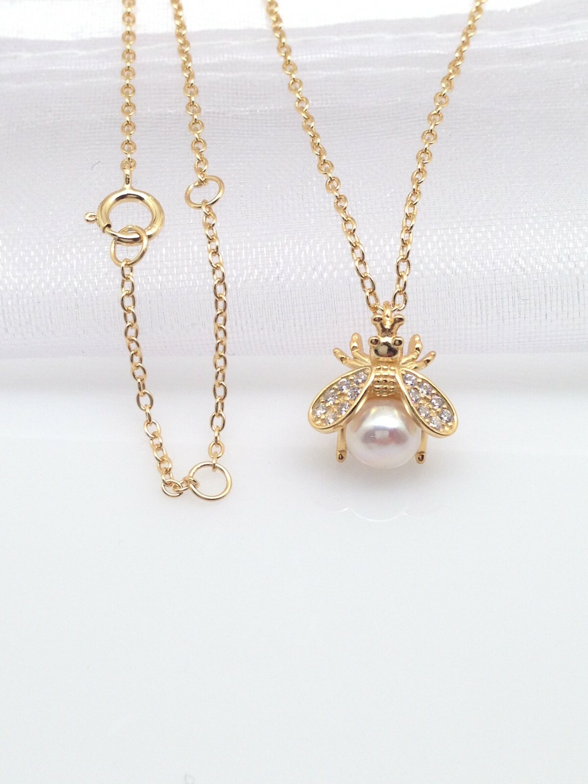 925 Sterling Silver Cz Pearl Bumble Bee Pendant Necklace 11mm(0.43″) 17.75″