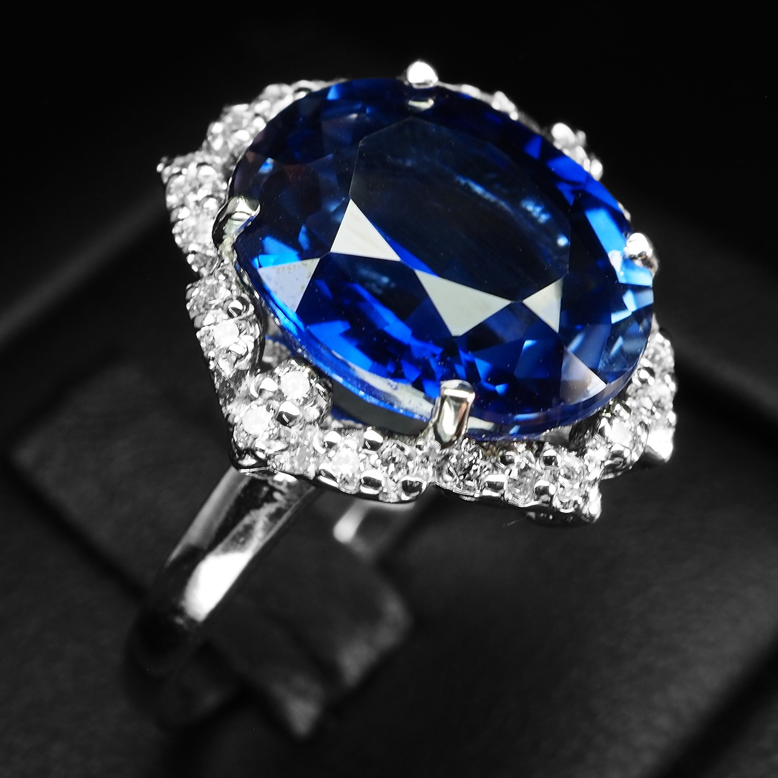 Classically Royal Blue Sapphire 8.21Ct 925 Sterling Silver Handmade Rings