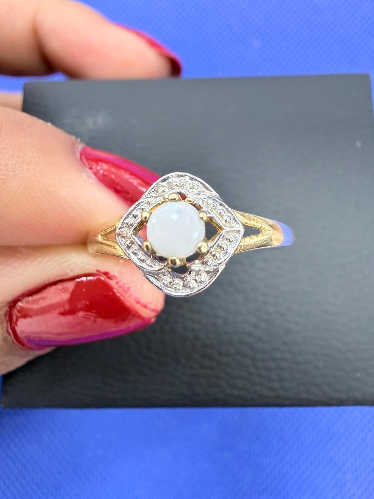 10kt Yellow Gold White Round Opal Ring, Prong Set, Signed, Size 7, 2mm