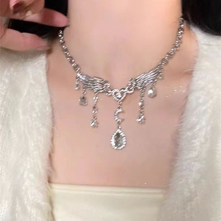Luxury Angel Wing Star Moon Tassel Choker Necklace for Women, Elegant Waterdrop