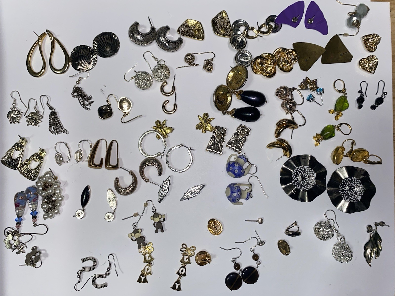 48 Pairs Pierced Earrings Various Types Colors