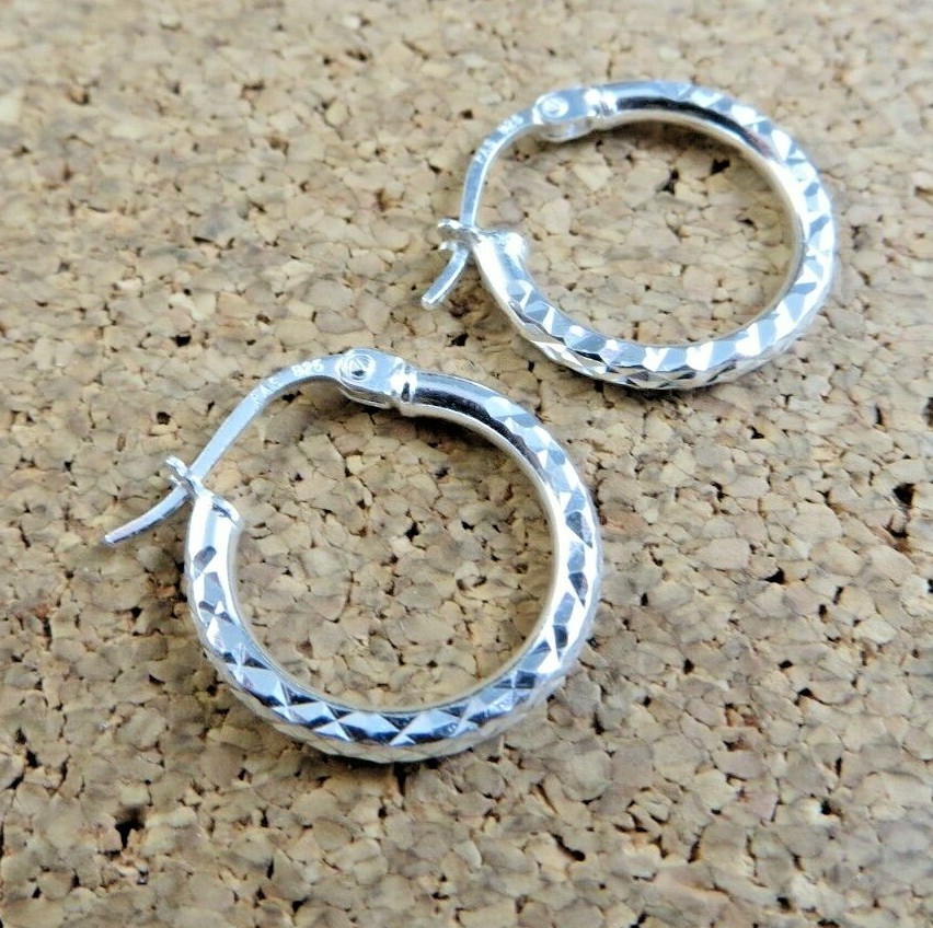 Etched Sterling Silver Hinged Bangle Bracelet & Latch back Hoop Earrings #209