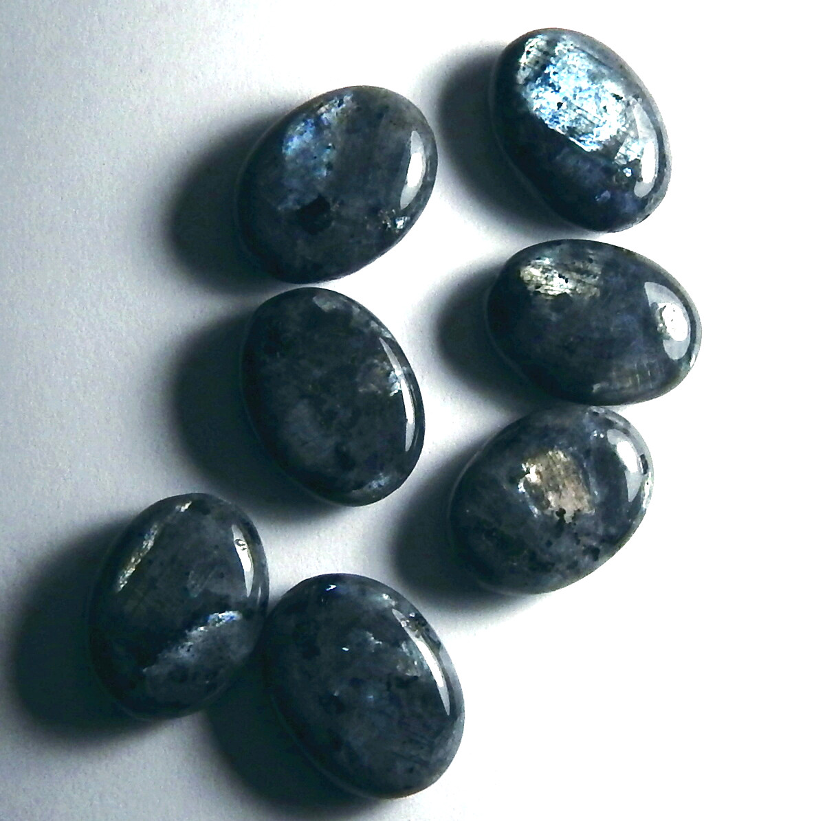 15ct Larvikite Labradorite Silver Blue Flash Oval Bead Natural Mined Norway