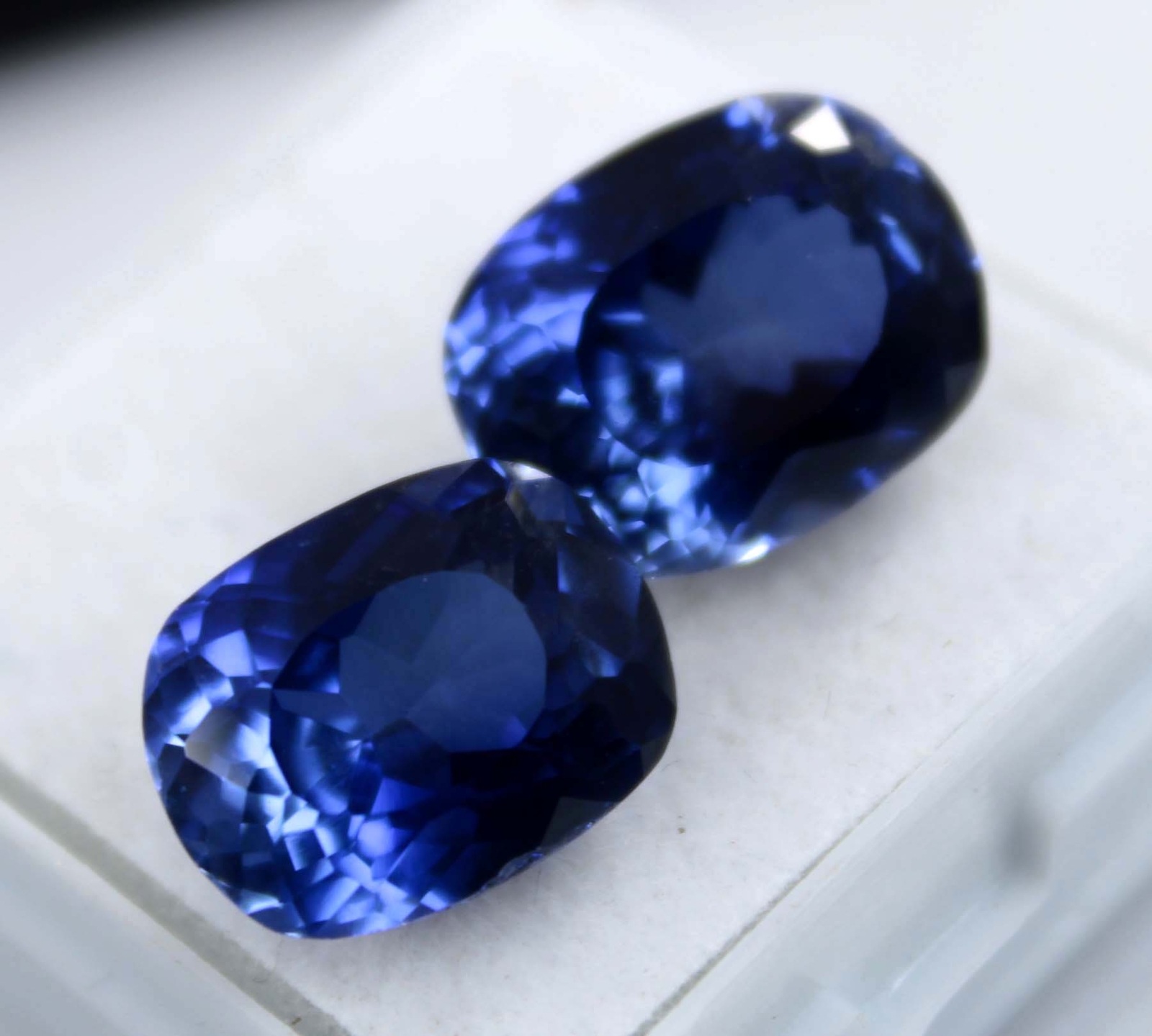 17.50 Ct Natural Kashmiri Blue Sapphire Cushion Certified Loose Gemstone Pair