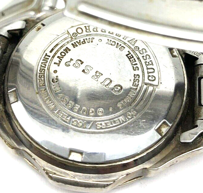 GUESS WaterPro – 50 Meter/165 Feet Water Resistant Watch