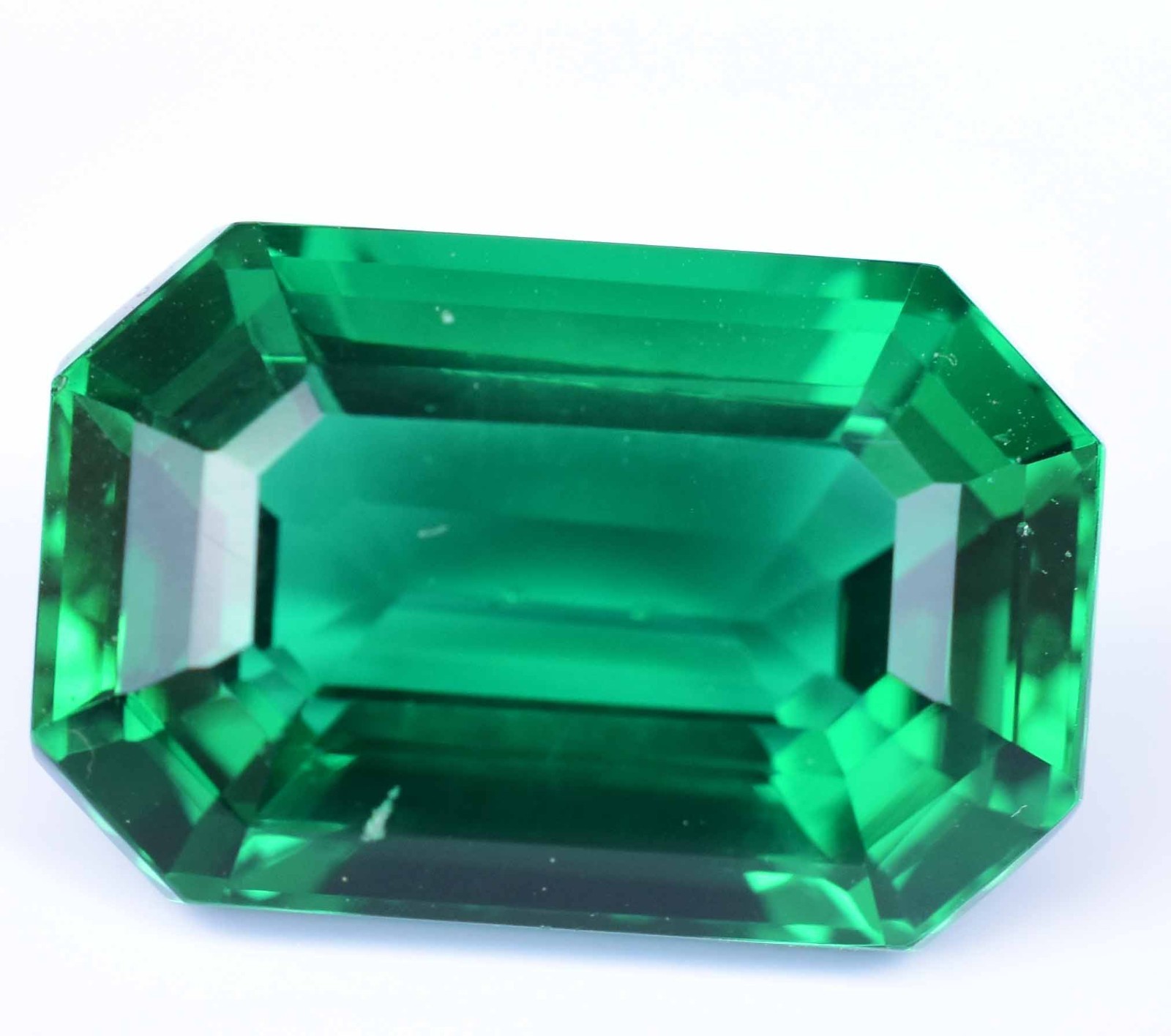 Natural Green Emerald 15.75 Ct Emerald Cut AGL Certified Stunning Loose Gemstone