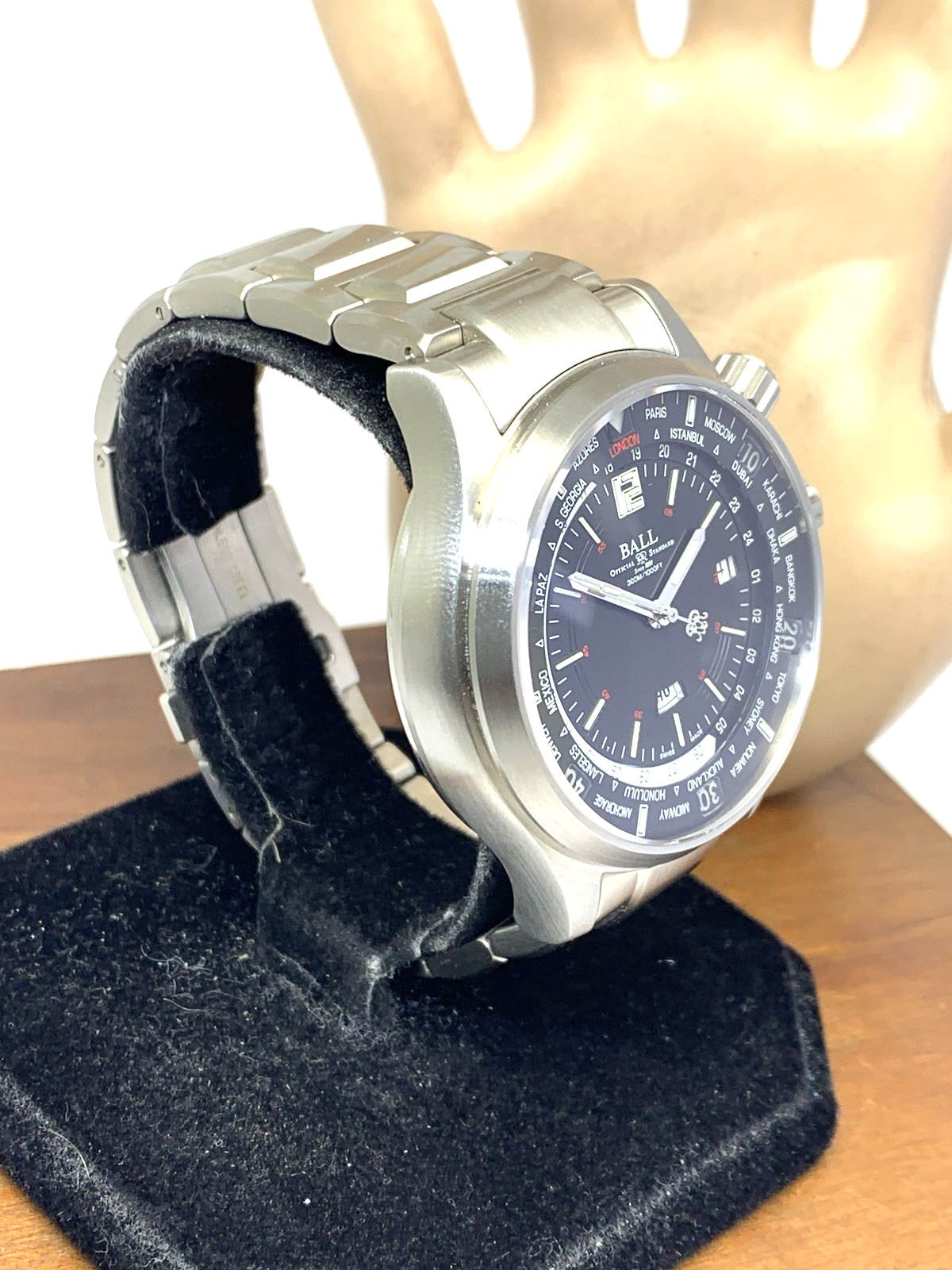 Ball Engineer Men’s Watch Master II Diver Worldtime DG2022A Automatic Steel 45mm