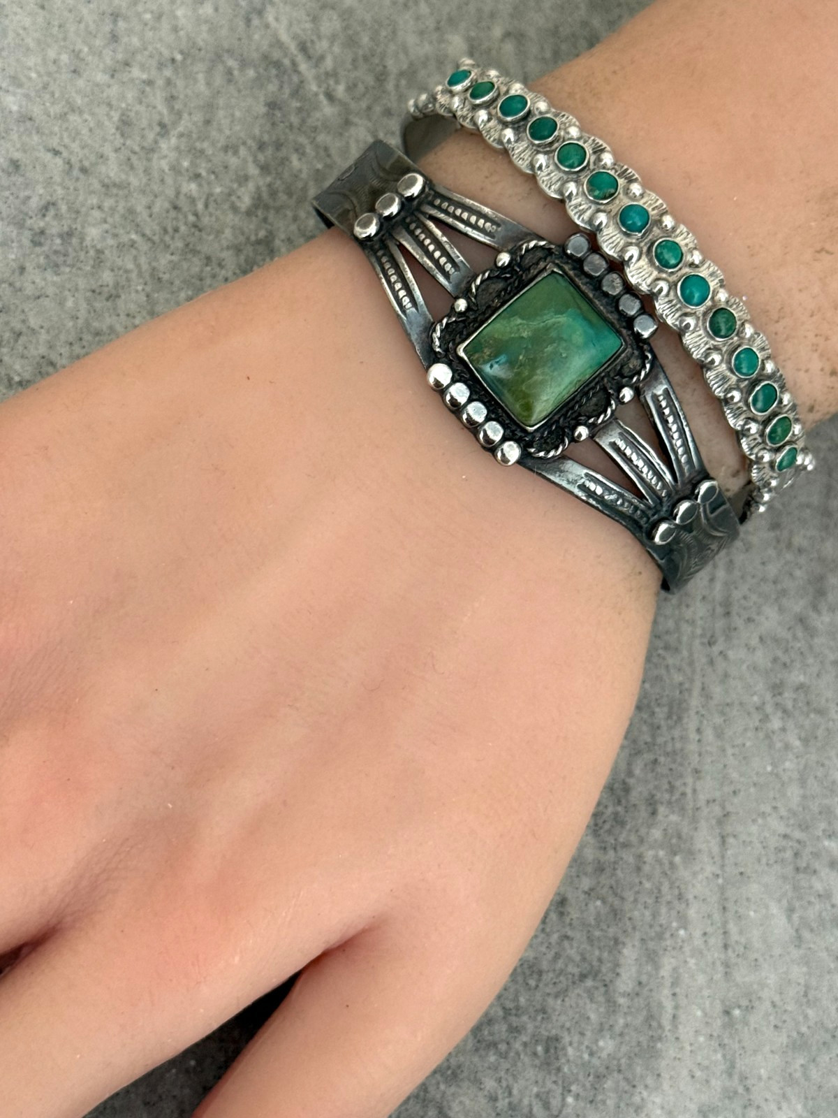 Vintage FRED HARVEY Navajo Snake eye Turquoise Sterling Bracelet 6.7 in