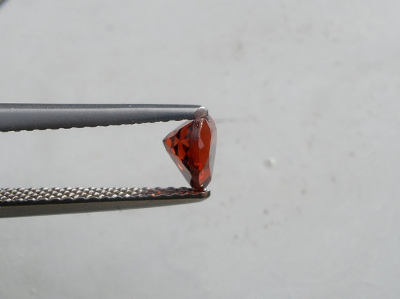 4mm Garnet heart loose faceted natural gem