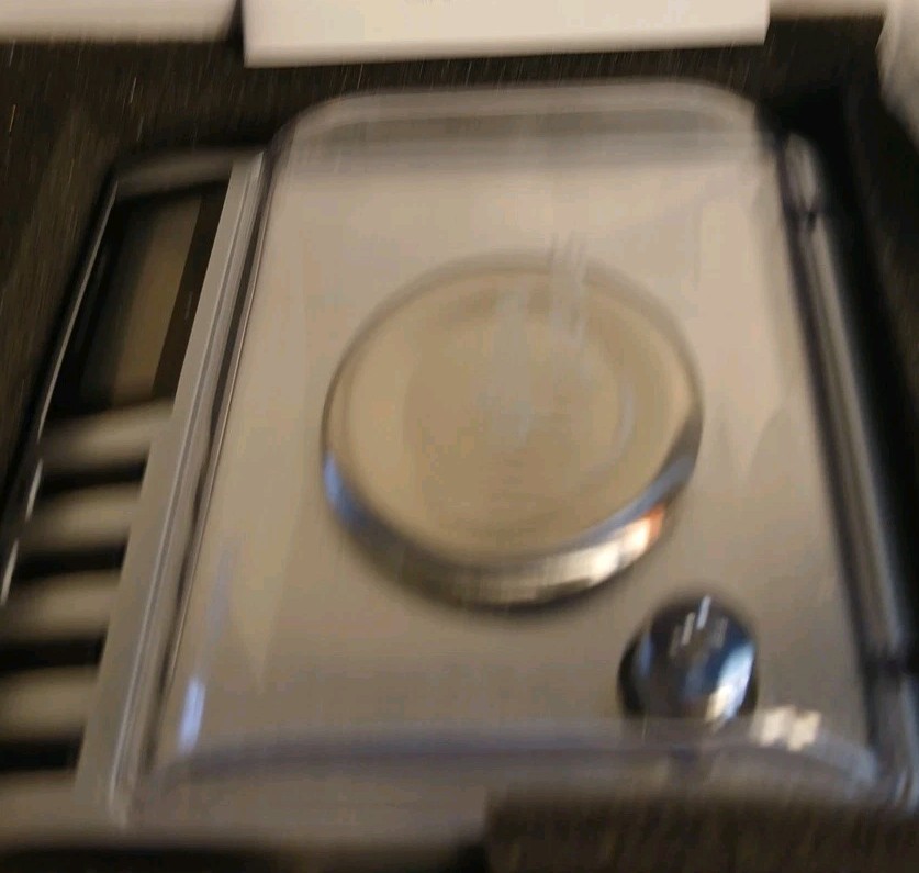 Smart Weigh High Precision Digital Jewelry Scale GEM20 Opened Box