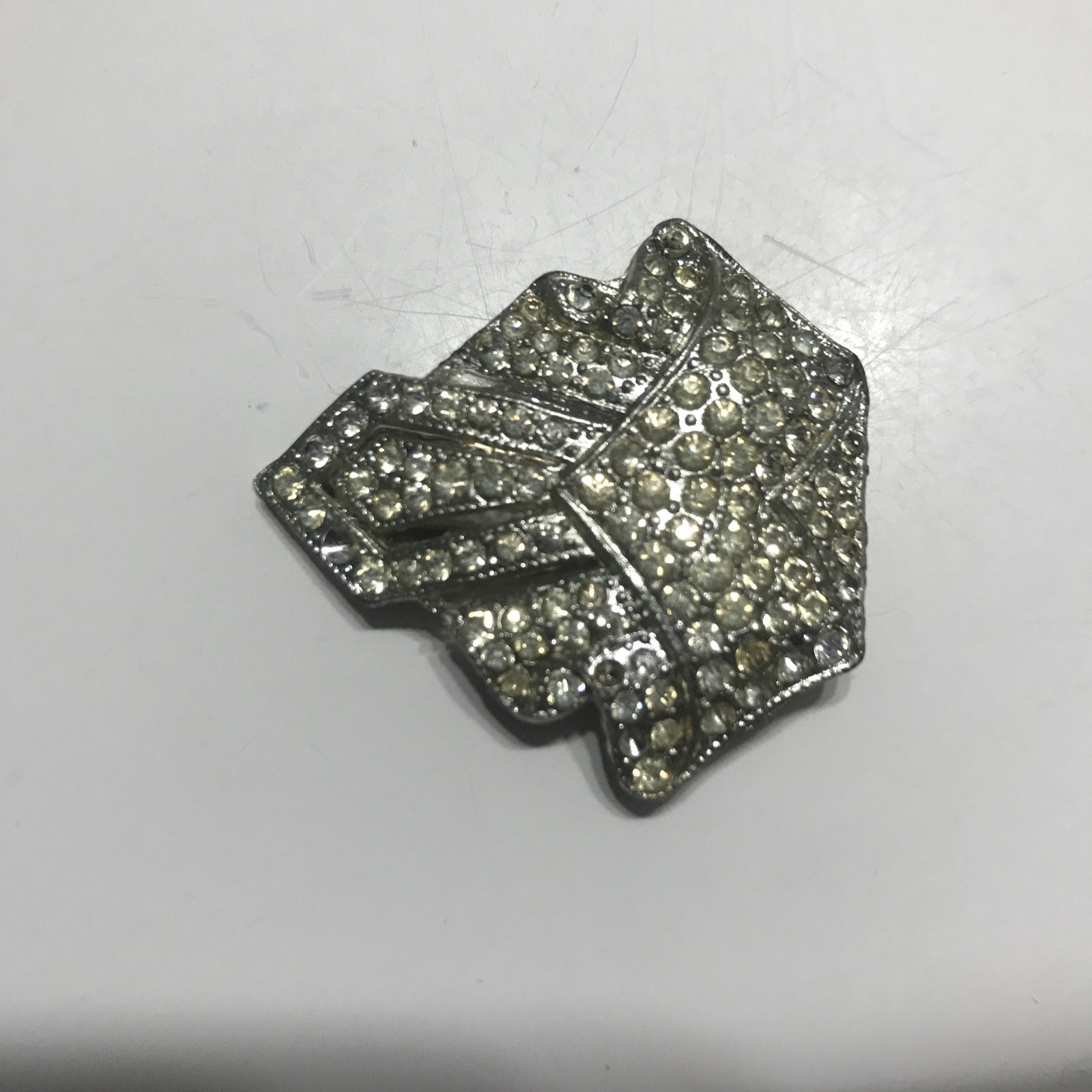 Vintage Rhinestone Dress / Scarf Clip Silver Tone Art Deco.