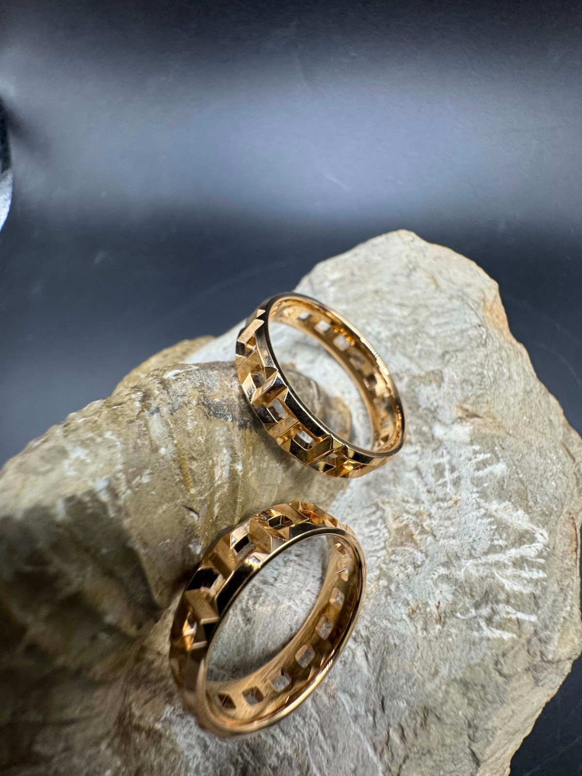 Tiffany & Co. True Rings in 18ct Rose Gold – Style Tiffany T
