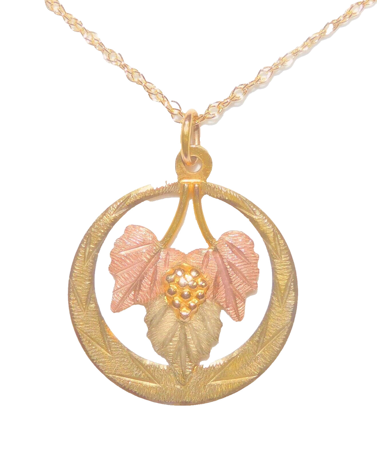 Black Hills Gold 10k Heart Shaped Leaves Pendant Necklace