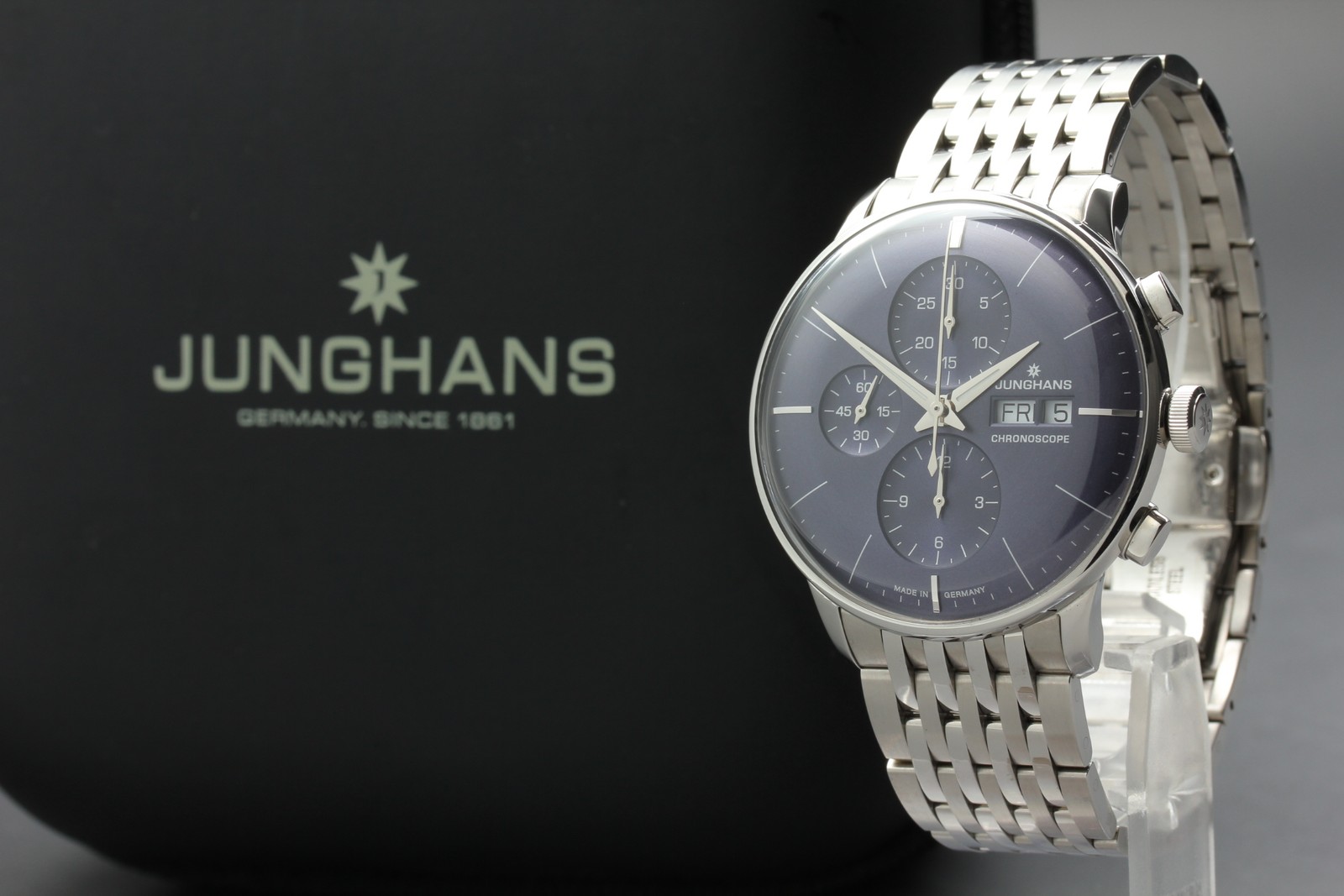 JUNGHANS Meister Chronoscope 027/4526.01 Day Date Auto Plexiglass SS Men’s Watch