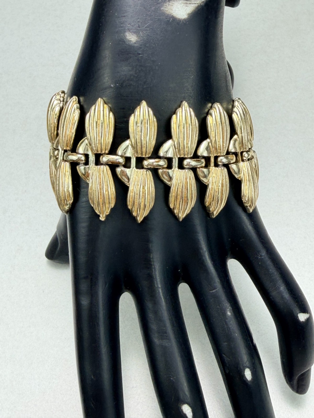 Signed CORO BRACELET Vintage Panel Link Gold Tone Fold Over Clasp Safety Chain