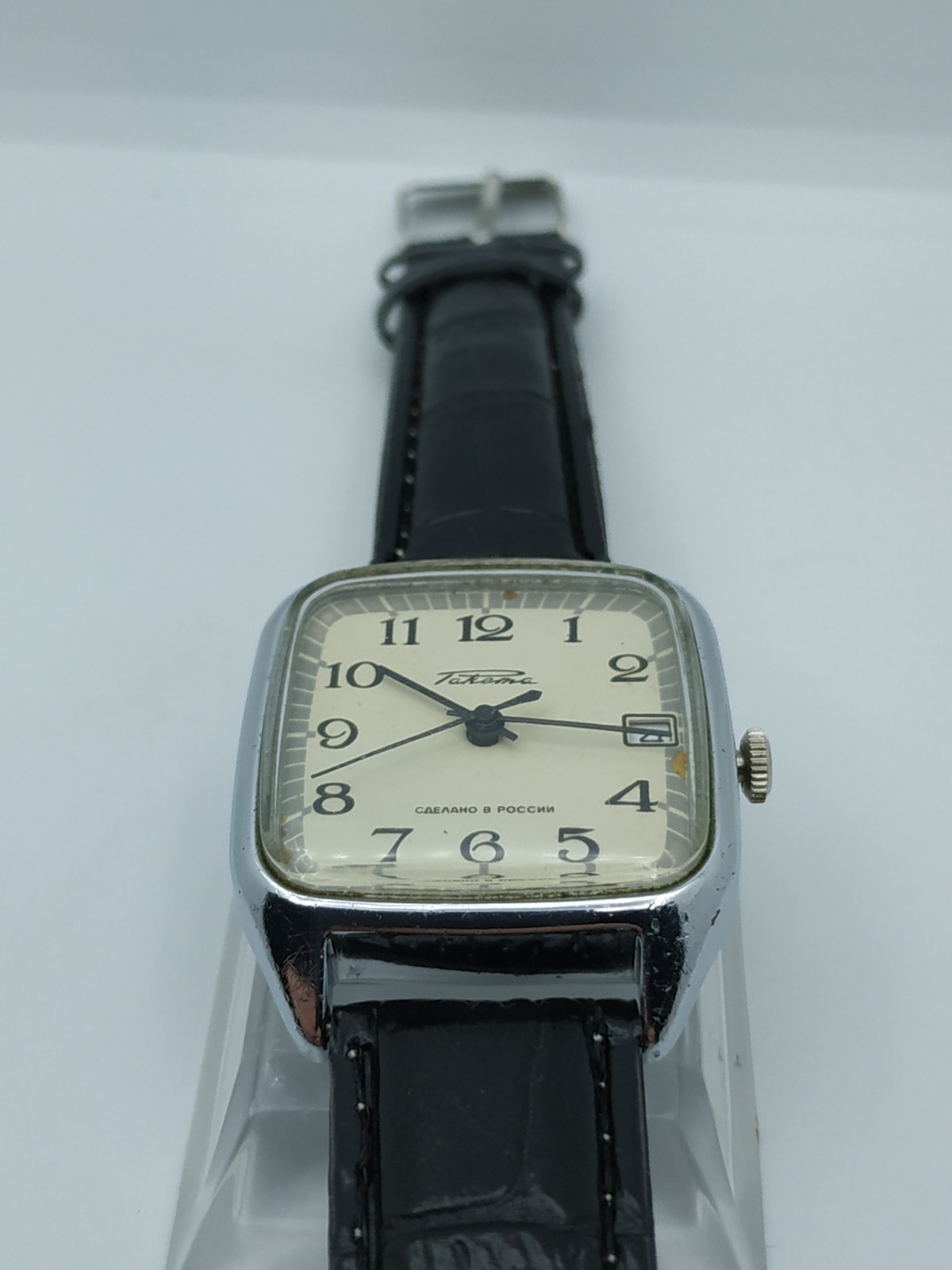 Russian Men’s Dress Vintage Watch Raketa Mechanical 2609 Retro USSR Soviet