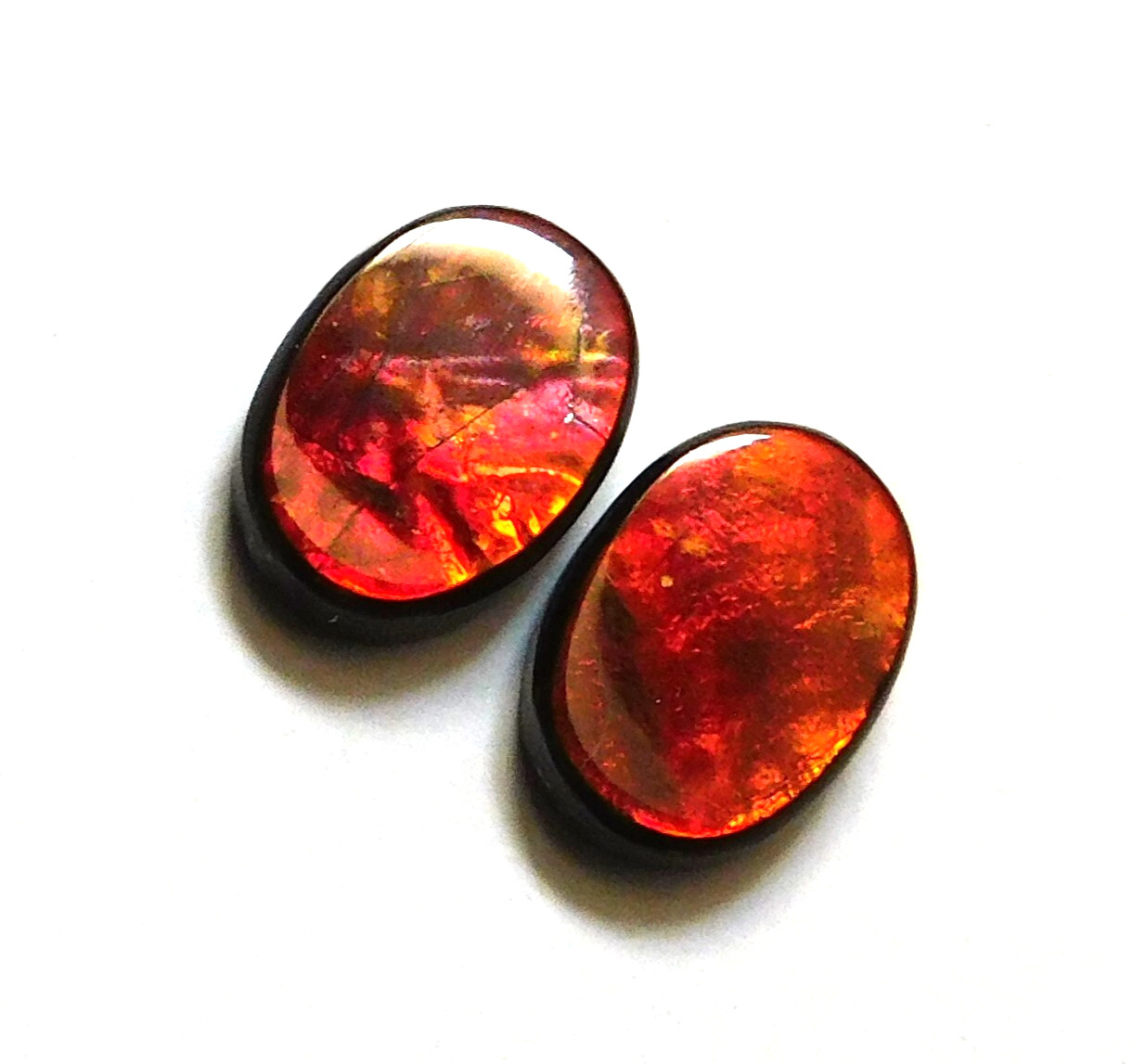 9.05 Cts Natural Ammolite (13.7mmx9.6mm each) Loose Cabochon Match Pair JH51