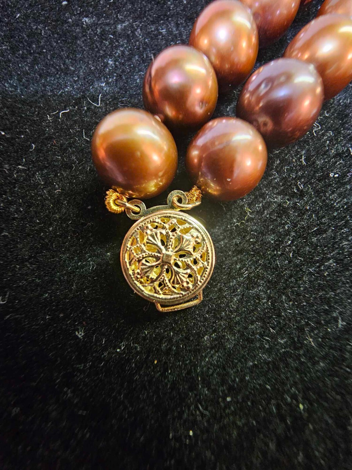 Marked 14K Flower Clasp Double Strand Bracelet w/ Brown Pearl 8.25in”- S37
