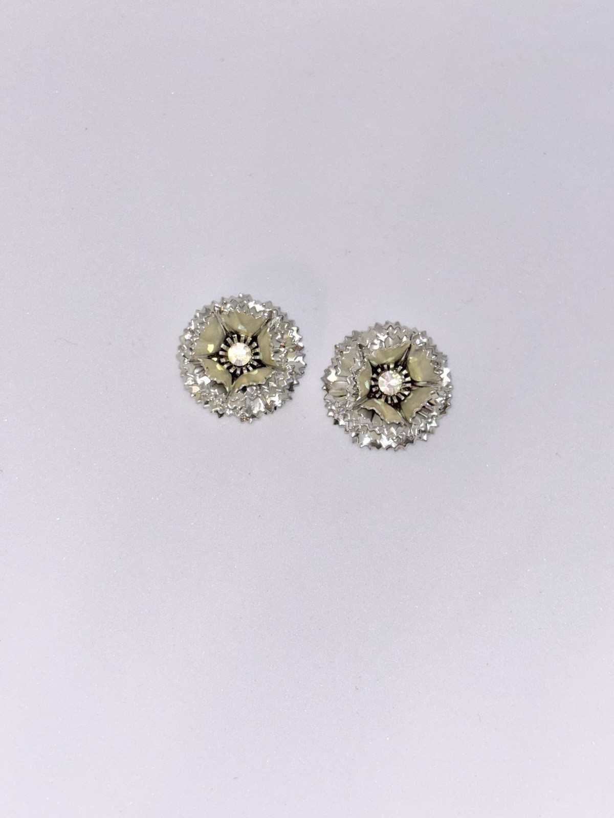Vintage Clip-On Earrings, Costume Jewelry From the 1940s-1970s Set Of 4 Pairs