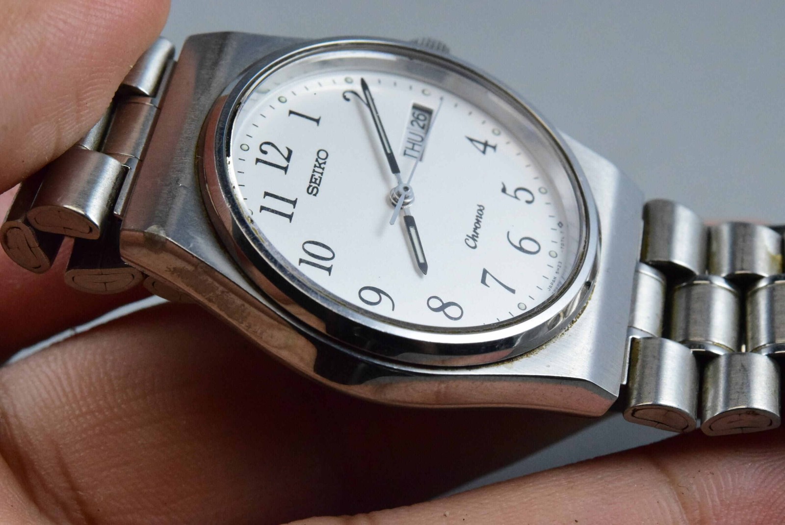 Vintage watch Seiko Chronos 5H23-7D20 White Men Quartz Round 37mm